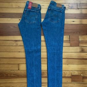 TWO PAIRS Levi’s 601 - Pin Skinny - 28x34